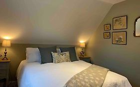 Pewsey Retreat 3 Sleeps -Petfriendly Bbq Parking