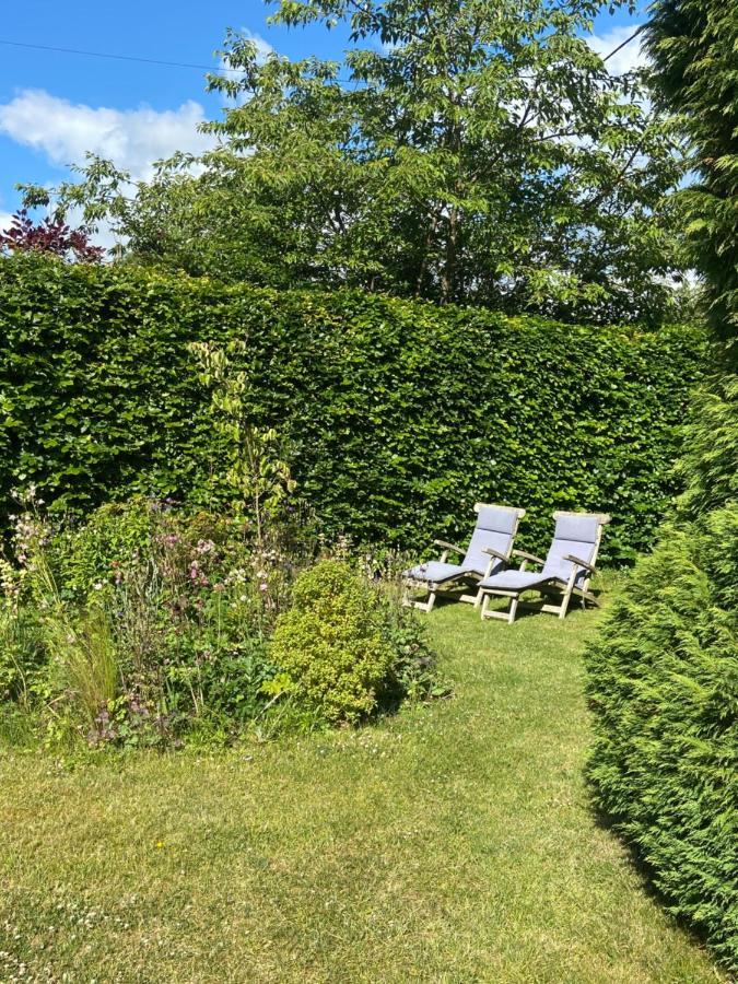 Pewsey Retreat 3 Sleeps -Petfriendly Bbq Parking Apartment Exterior photo
